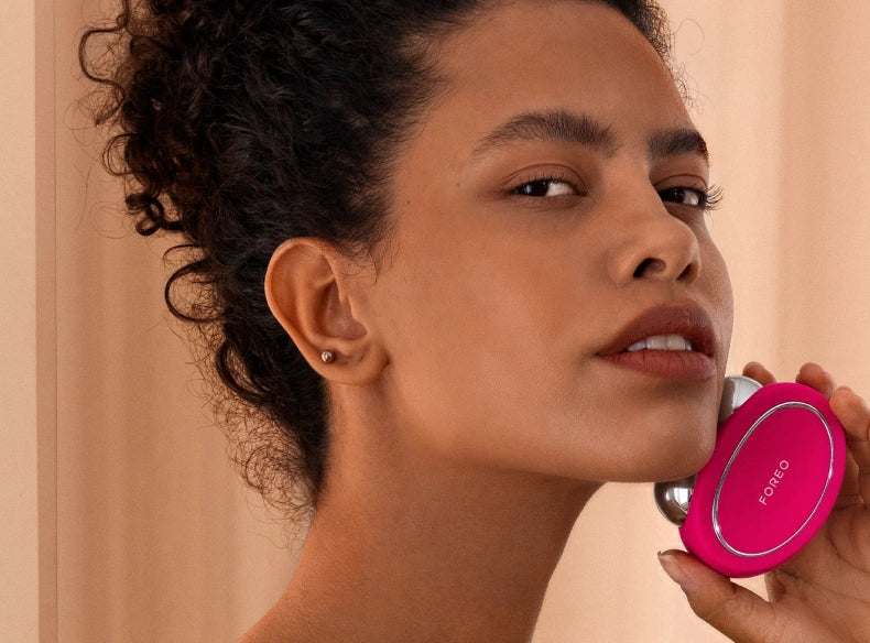 OSO™ Entrenamiento facial completo. Para mejorar las arrugas y la firmeza.